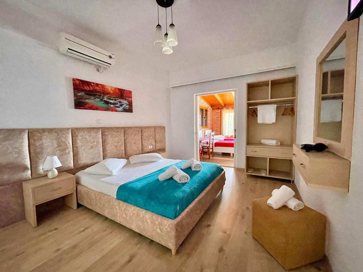 Lazaris Kwstas Rooms Химара Экстерьер фото